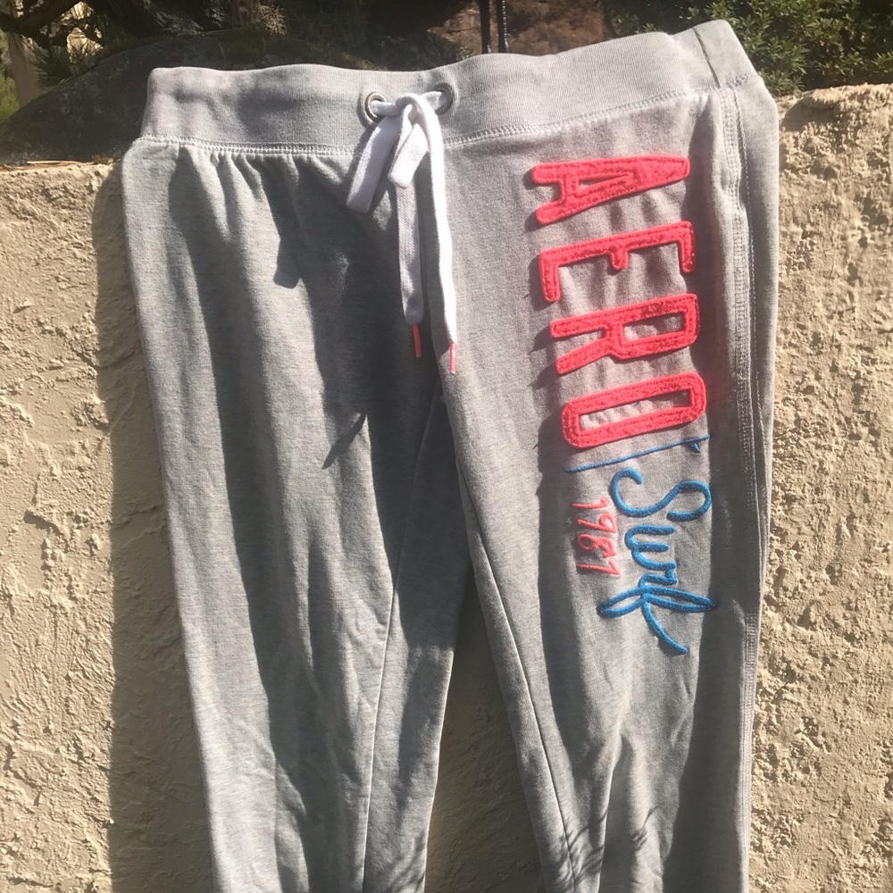 AEROPOSTALE SWEATPANTS